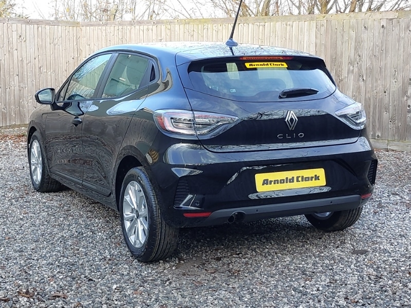 Used Renault Clio 2025 for sale - 76906945: Photo 3