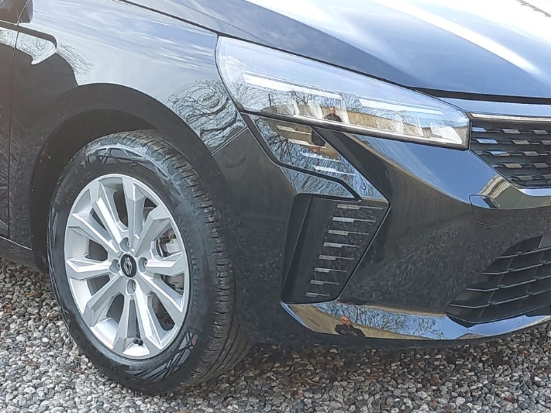 Used Renault Clio 2025 for sale - 76906945: Photo 9