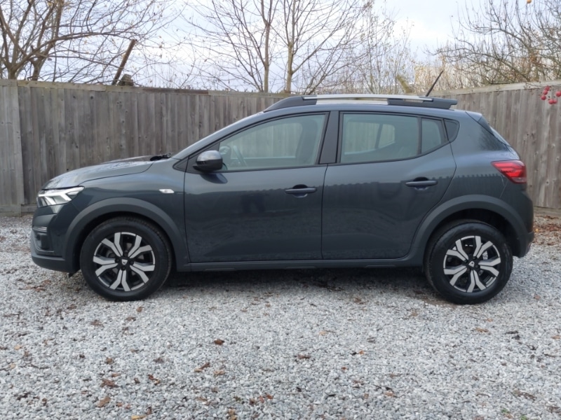 Used Dacia Sandero Stepway 2023 for sale - 76951631: Photo 4