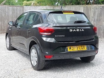 Used Dacia Sandero 2023 for sale - 75536993: Photo