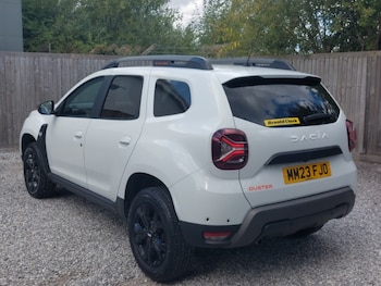 Used Dacia Duster 2023 for sale - 76083540: Photo