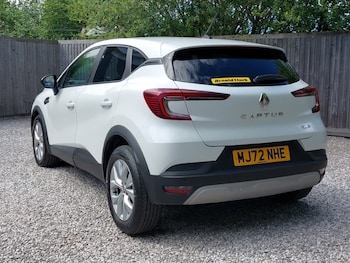Used Renault Captur 2022 for sale - 78889663: Photo