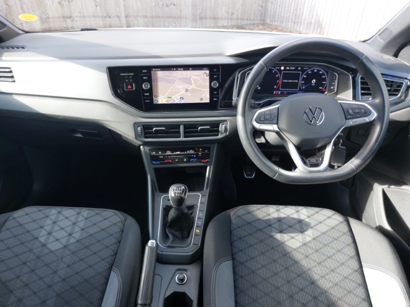 Used Volkswagen Taigo 2022 for sale - 76392935: Photo 2