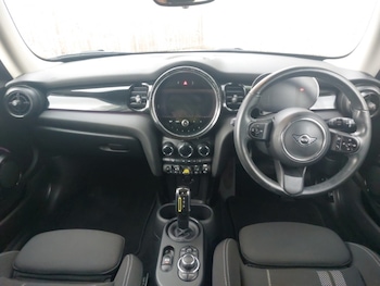Used MINI Hatch 2022 for sale - 76335944: Photo