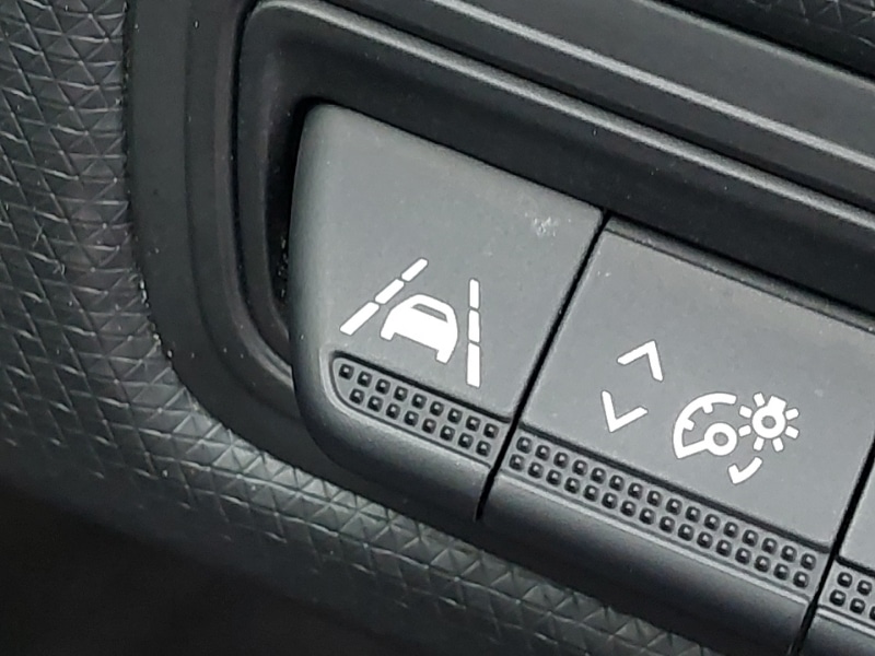 Used Renault Clio 2021 for sale - 77149941: Photo 13