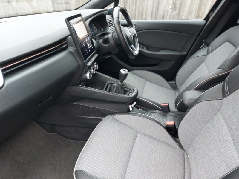 Used Renault Clio 2021 for sale - 77149941: Photo 5