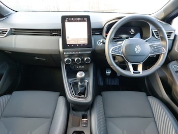 Used Renault Clio 2025 for sale - 77095034: Photo