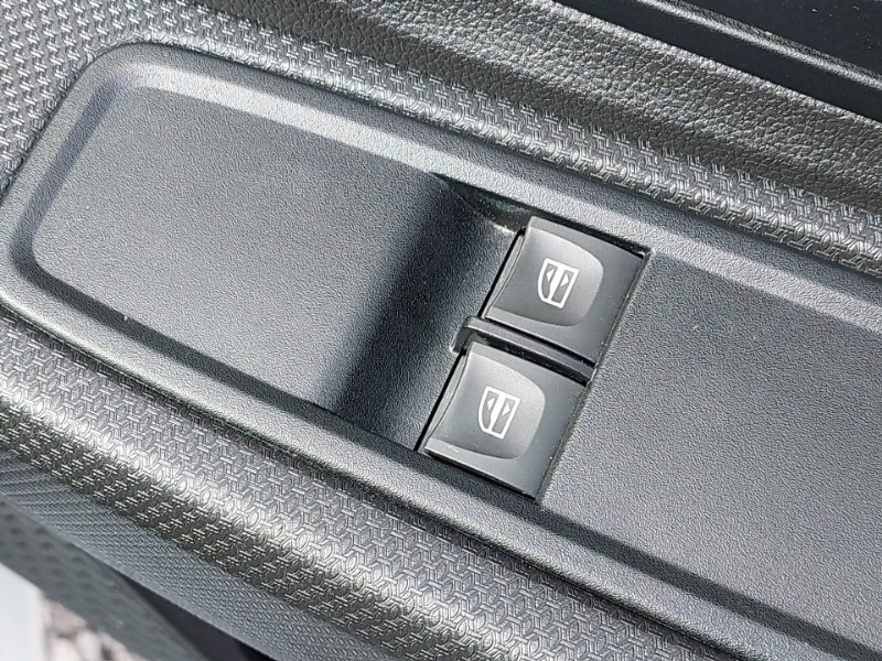 Used Dacia Sandero 2023 for sale - 78032858: Photo 14