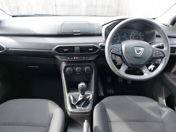 Used Dacia Sandero 2023 for sale - 78032858: Photo