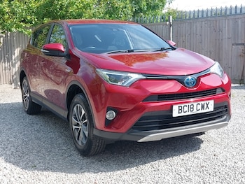 2018 - 2.5 VVT-i Hybrid Icon TSS 5dr CVT [Cloth] 2WD