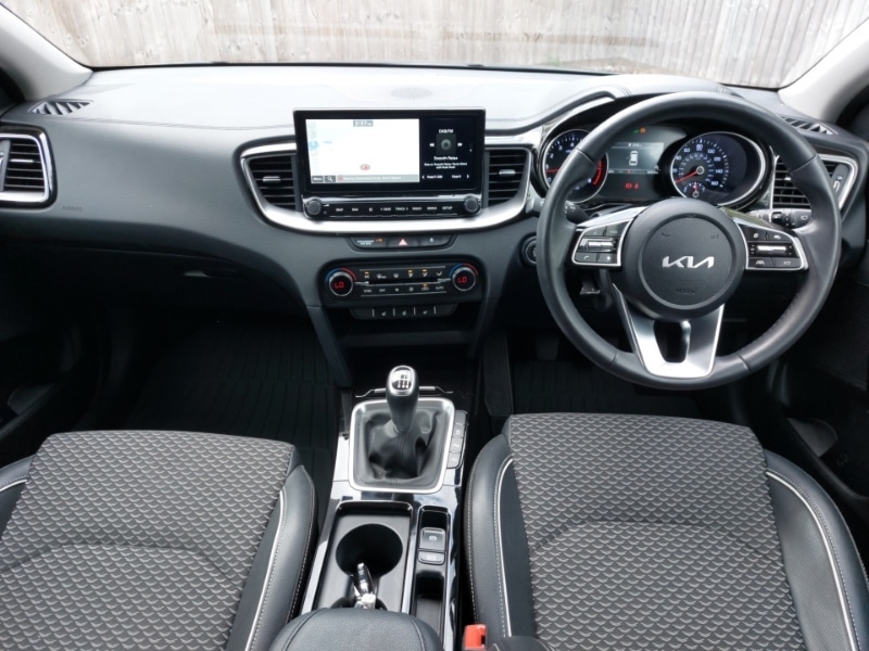 Used Kia Ceed 2024 for sale - 76493508: Photo 2