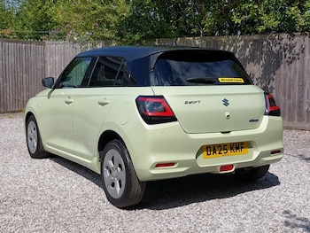 Used Suzuki Swift 2025 for sale - 79406657: Photo