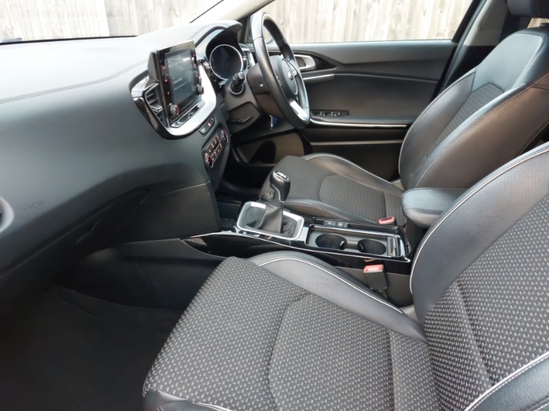 Used Kia XCeed 2021 for sale - 77090312: Photo 5