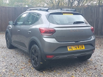 Used Dacia Sandero Stepway 2024 for sale - 76478495: Photo