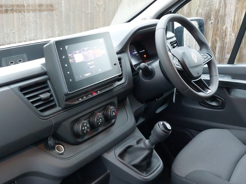 Used Renault Trafic 2025 for sale - 77656965: Photo 2