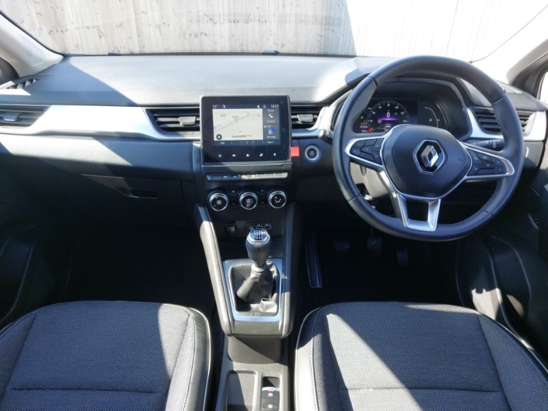 Used Renault Captur 2023 for sale - 78113240: Photo 2