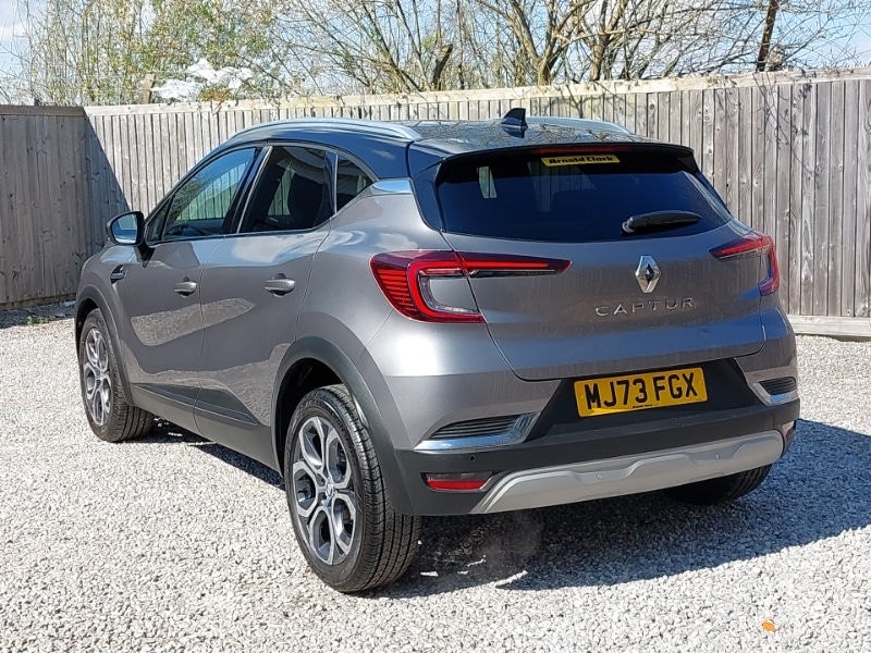 Used Renault Captur 2023 for sale - 78113240: Photo 3