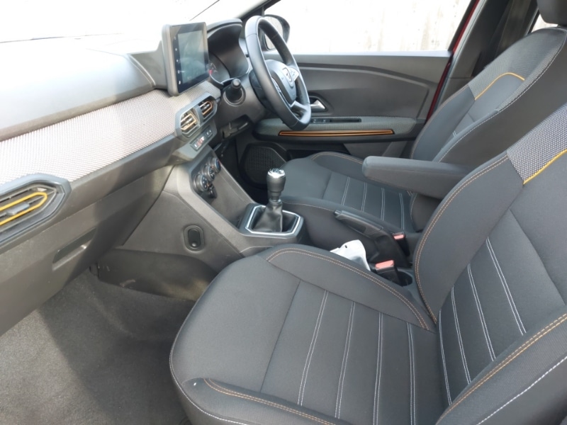 Used Dacia Sandero Stepway 2022 for sale - 77580399: Photo 5