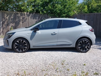 Used Renault Clio 2025 for sale - 79164648: Photo