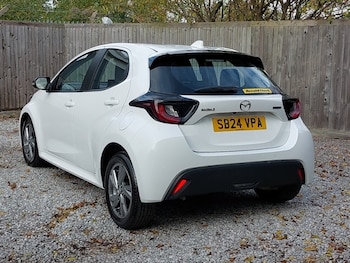 Used Mazda Mazda2 HYBRID 2024 for sale - 76478497: Photo