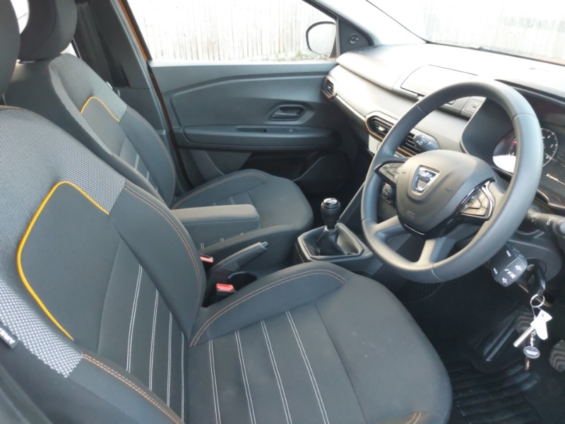 Used Dacia Sandero Stepway 2022 for sale - 77034874: Photo 19