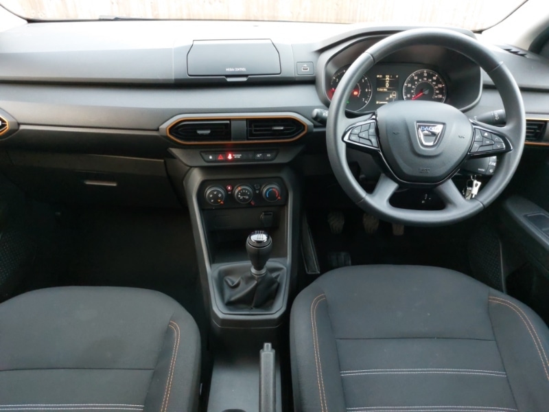 Used Dacia Sandero Stepway 2022 for sale - 77034874: Photo 2