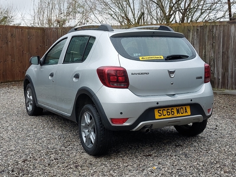 Used Dacia Sandero Stepway 2016 for sale - 77585084: Photo 3