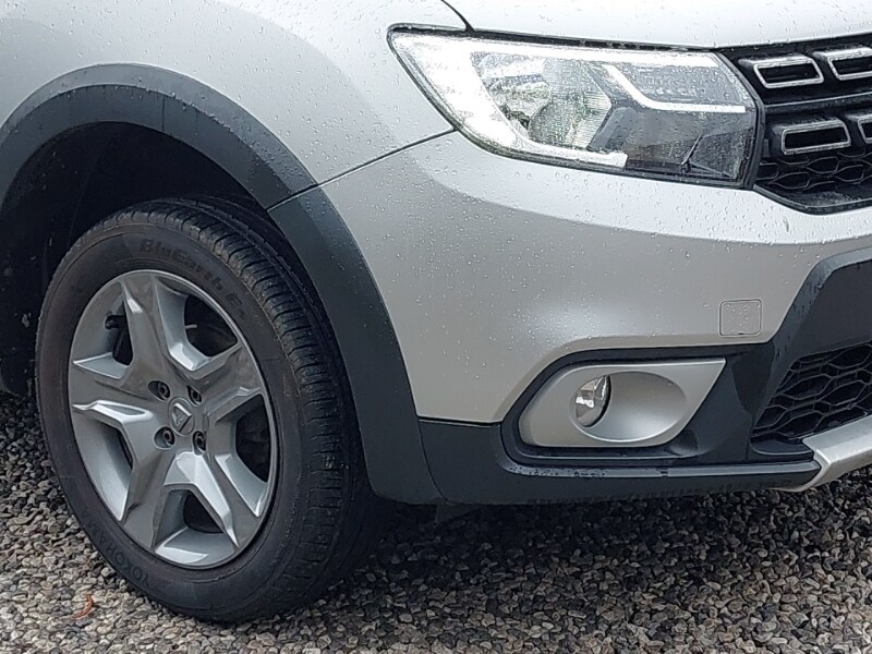 Used Dacia Sandero Stepway 2016 for sale - 77585084: Photo 9