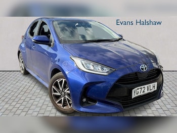 Used Toyota Yaris 2022 for sale - 79282243: Photo