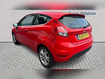 Used Ford Fiesta 2015 for sale - 79160937: Photo