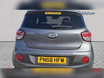 Used Hyundai i10 2018 for sale - 78550883: Photo