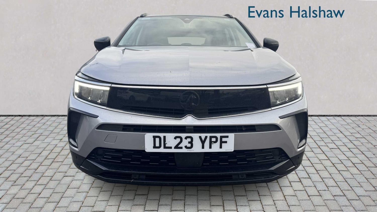 Used Vauxhall Grandland 2023 for sale - 78010345: Photo 2