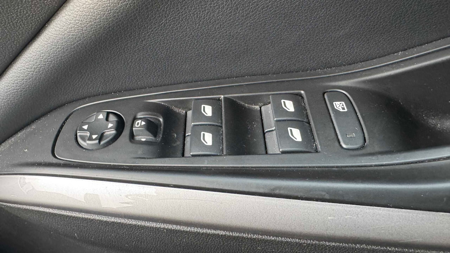 Used Vauxhall Grandland 2023 for sale - 78010345: Photo 24