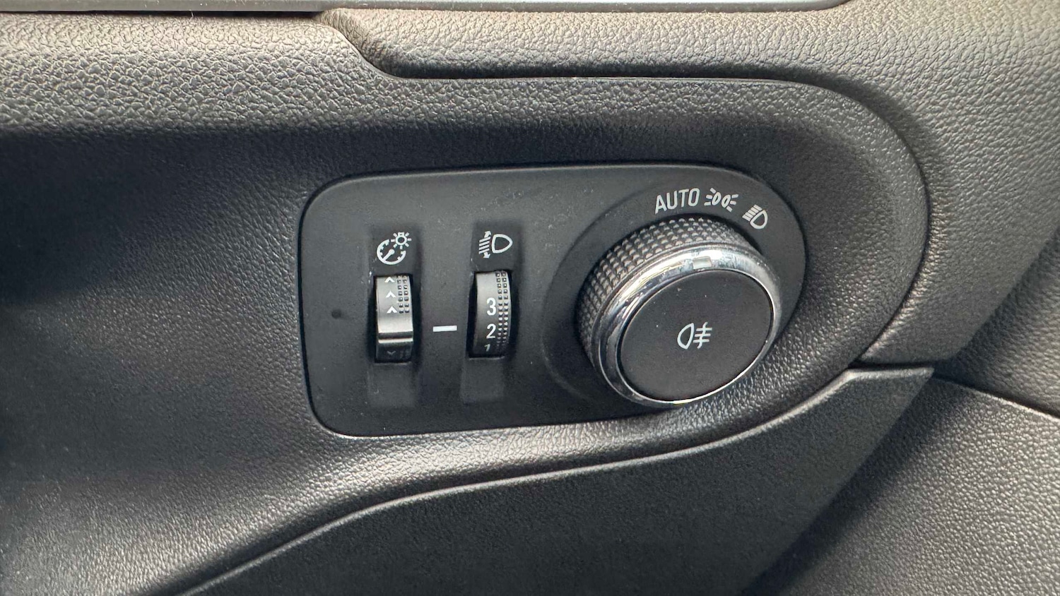 Used Vauxhall Grandland 2023 for sale - 78010345: Photo 25