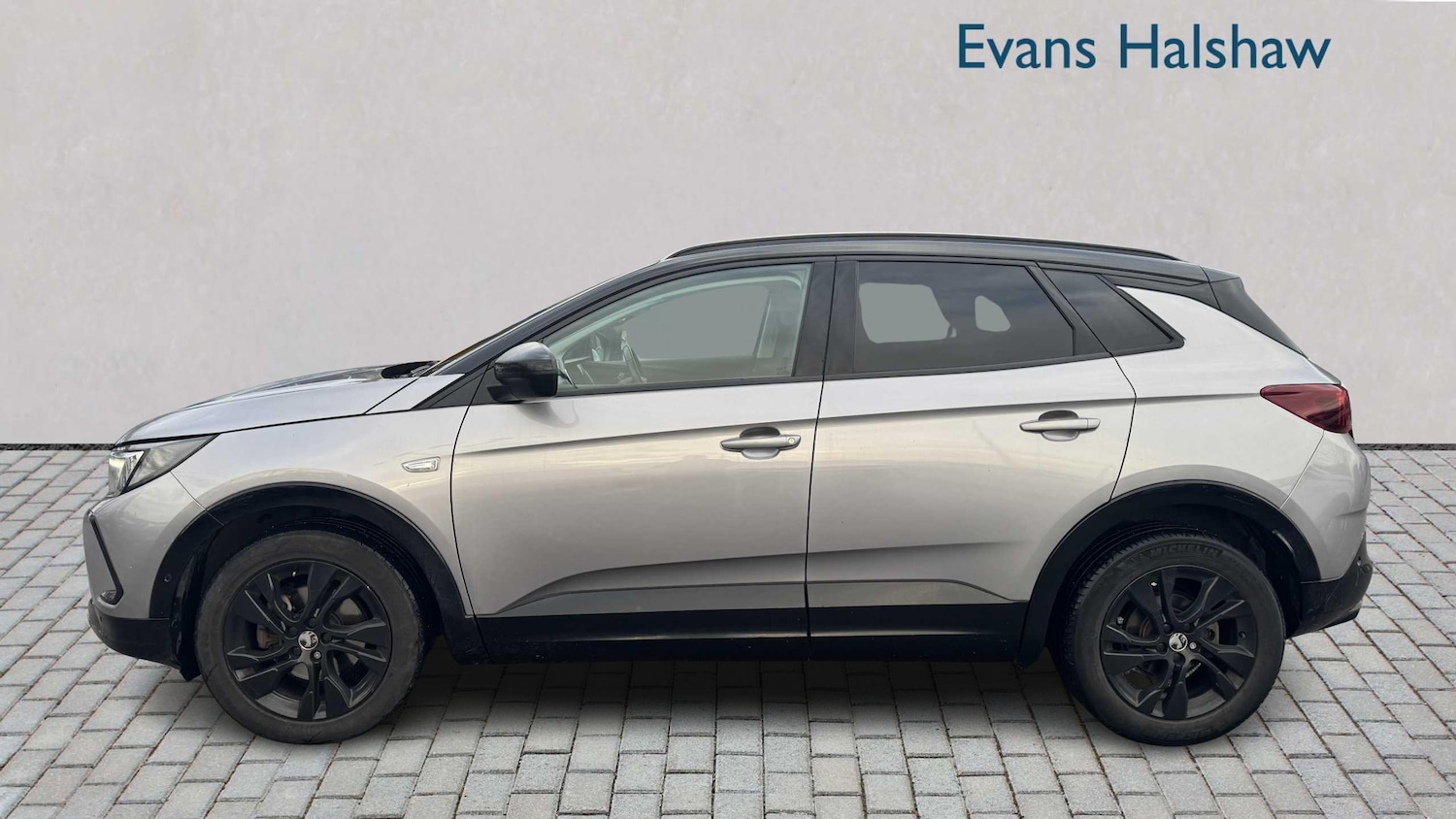 Used Vauxhall Grandland 2023 for sale - 78010345: Photo 4