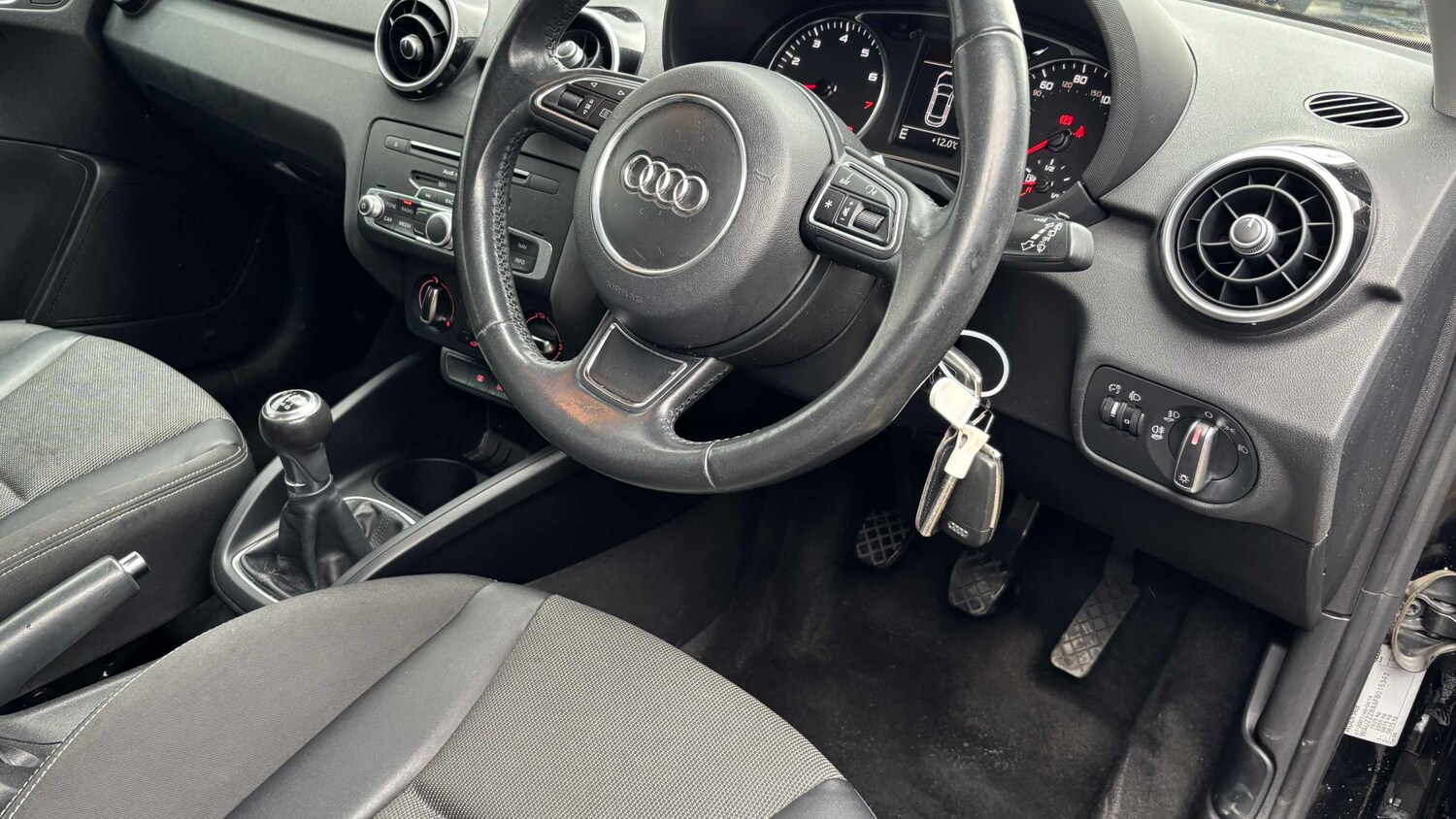 Used Audi A1 2015 for sale - 77857123: Photo 20