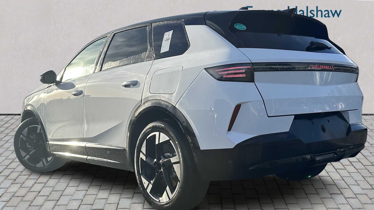 Used Vauxhall Grandland for sale - 77861655: Photo 2