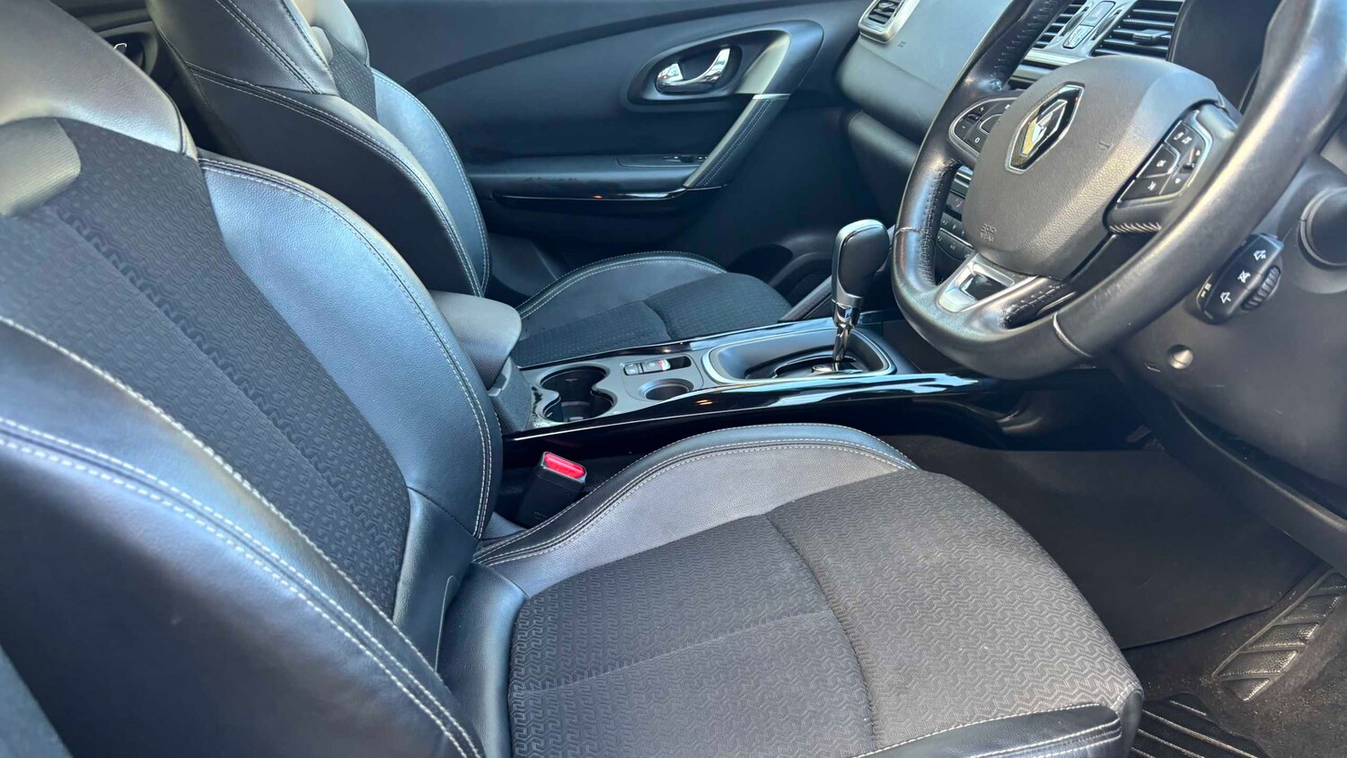 Used Renault Kadjar for sale - 77857766: Photo 17