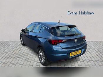 Used Vauxhall Astra 2017 for sale - 79402381: Photo