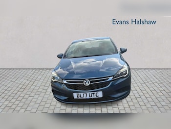 Used Vauxhall Astra 2017 for sale - 79402381: Photo