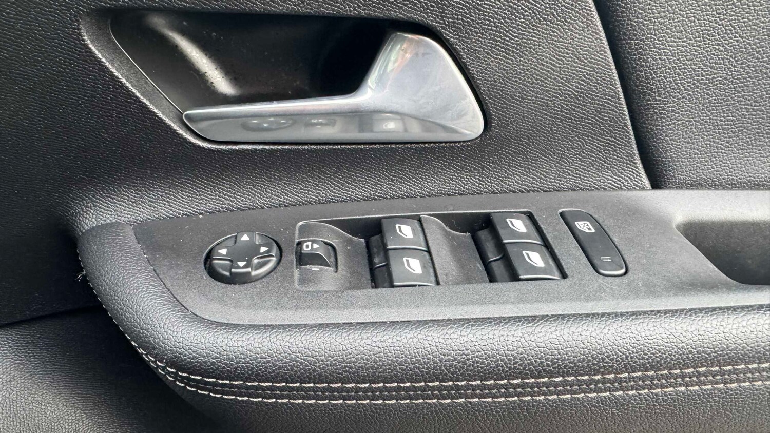 Used Peugeot 2008 for sale - 77861178: Photo 22