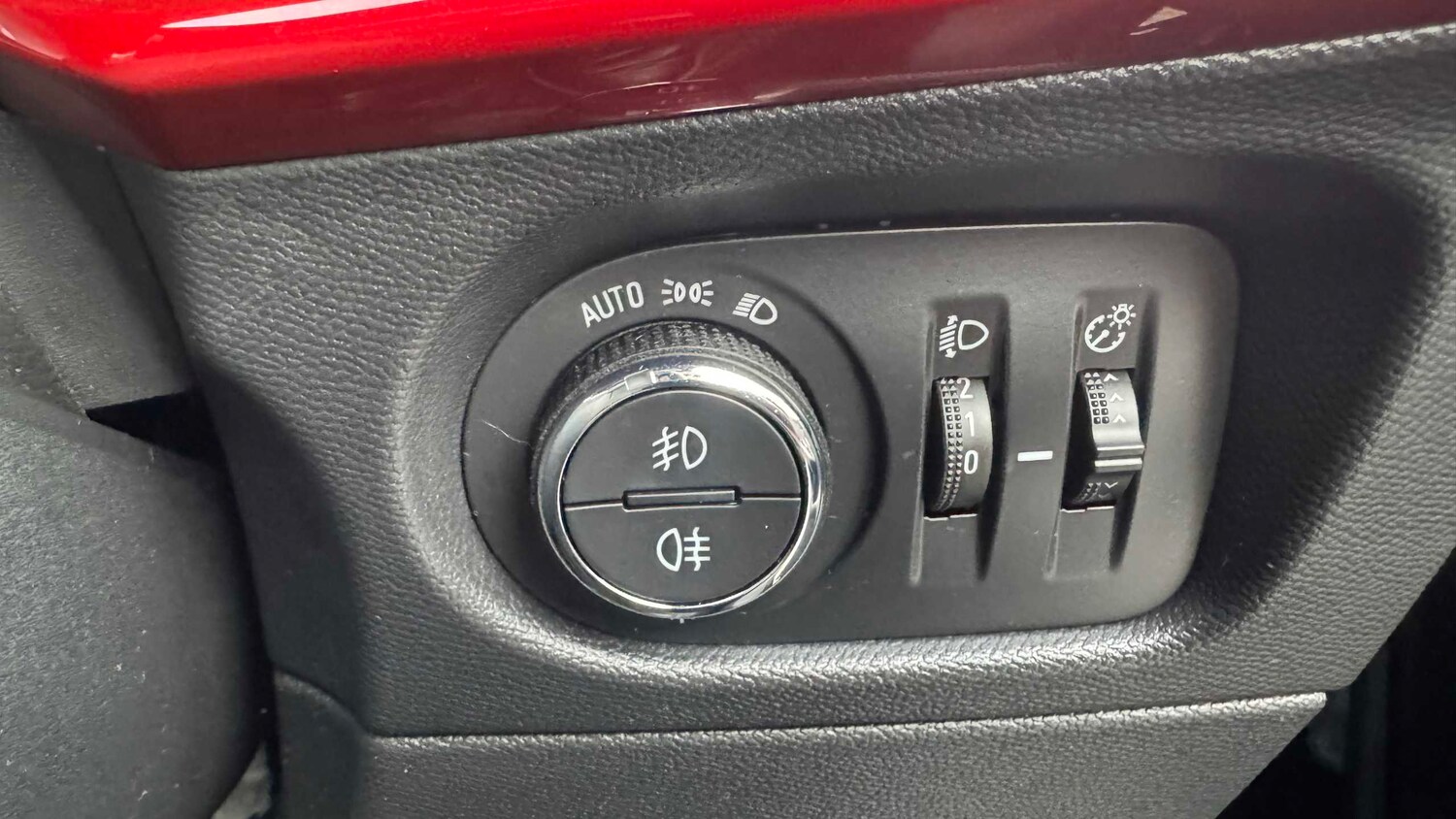 Used Peugeot 2008 for sale - 77861178: Photo 23