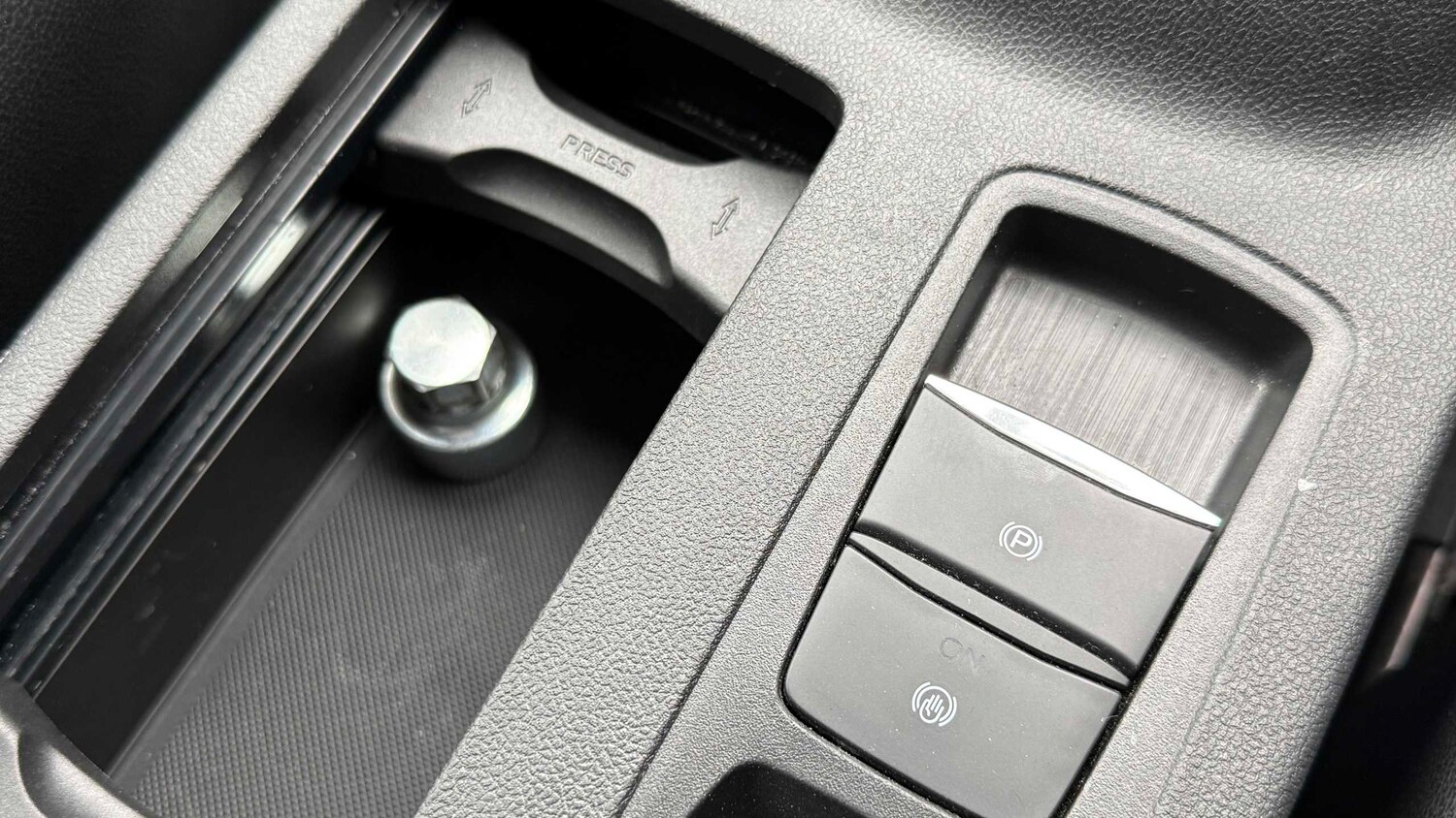 Used Ford Kuga for sale - 77858289: Photo 23