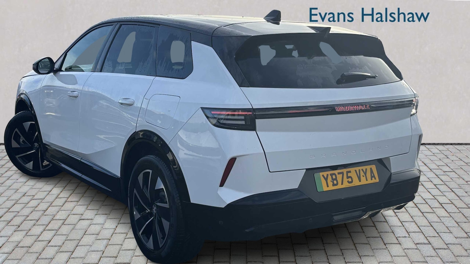 Used Vauxhall Grandland 2025 for sale - 77856568: Photo 2