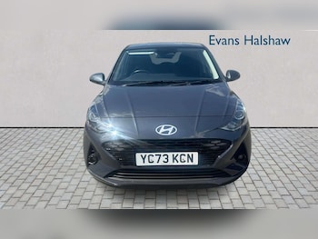 Used Hyundai i10 2023 for sale - 79535525: Photo