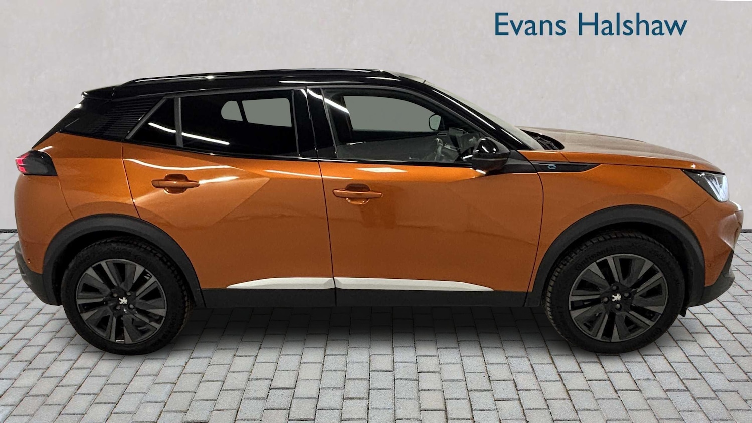 Used Peugeot 2008 for sale - 78104517: Photo 2