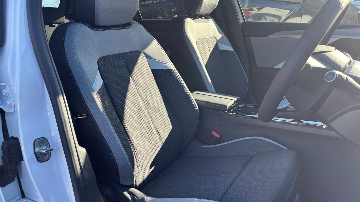 Used Vauxhall Astra for sale - 77861231: Photo 16