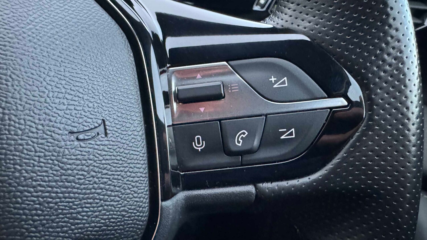 Used Peugeot 308 2022 for sale - 77857346: Photo 21