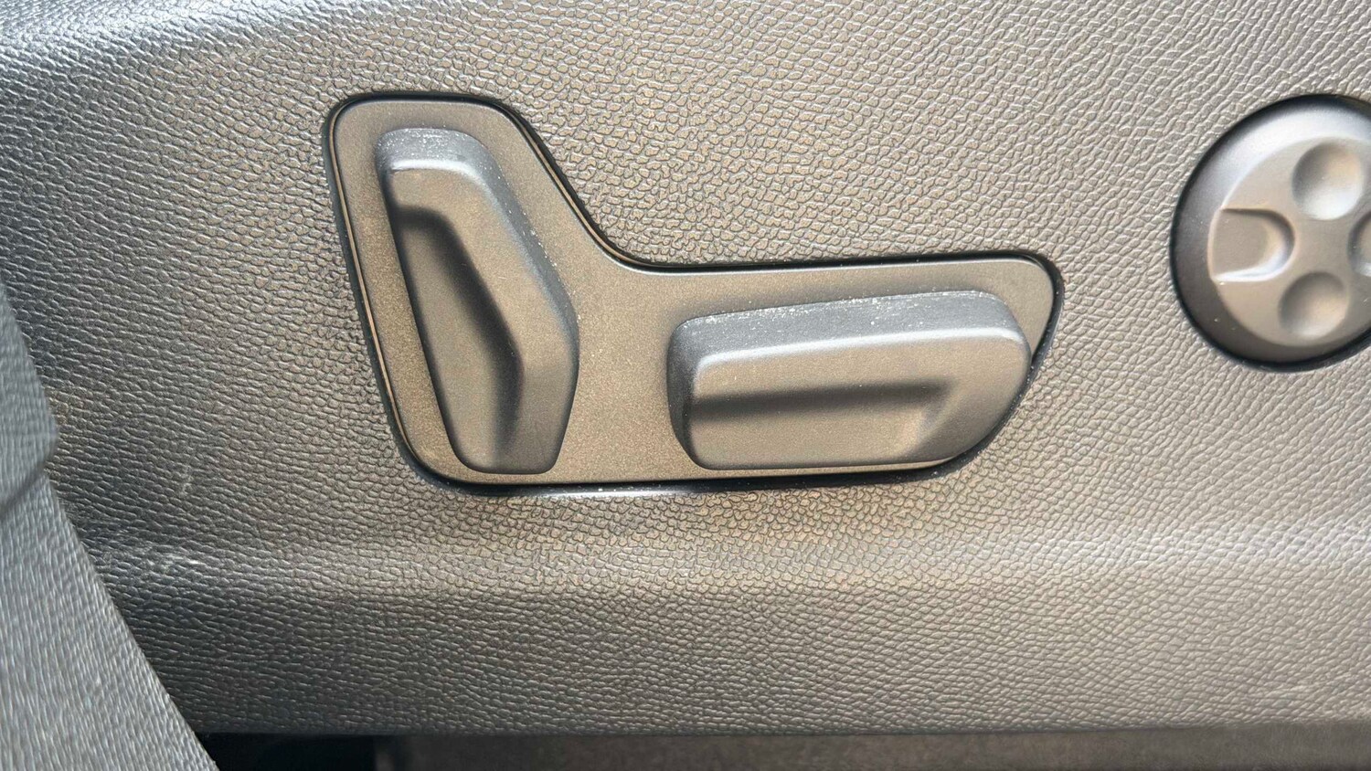 Used Peugeot 5008 2022 for sale - 77856657: Photo 15