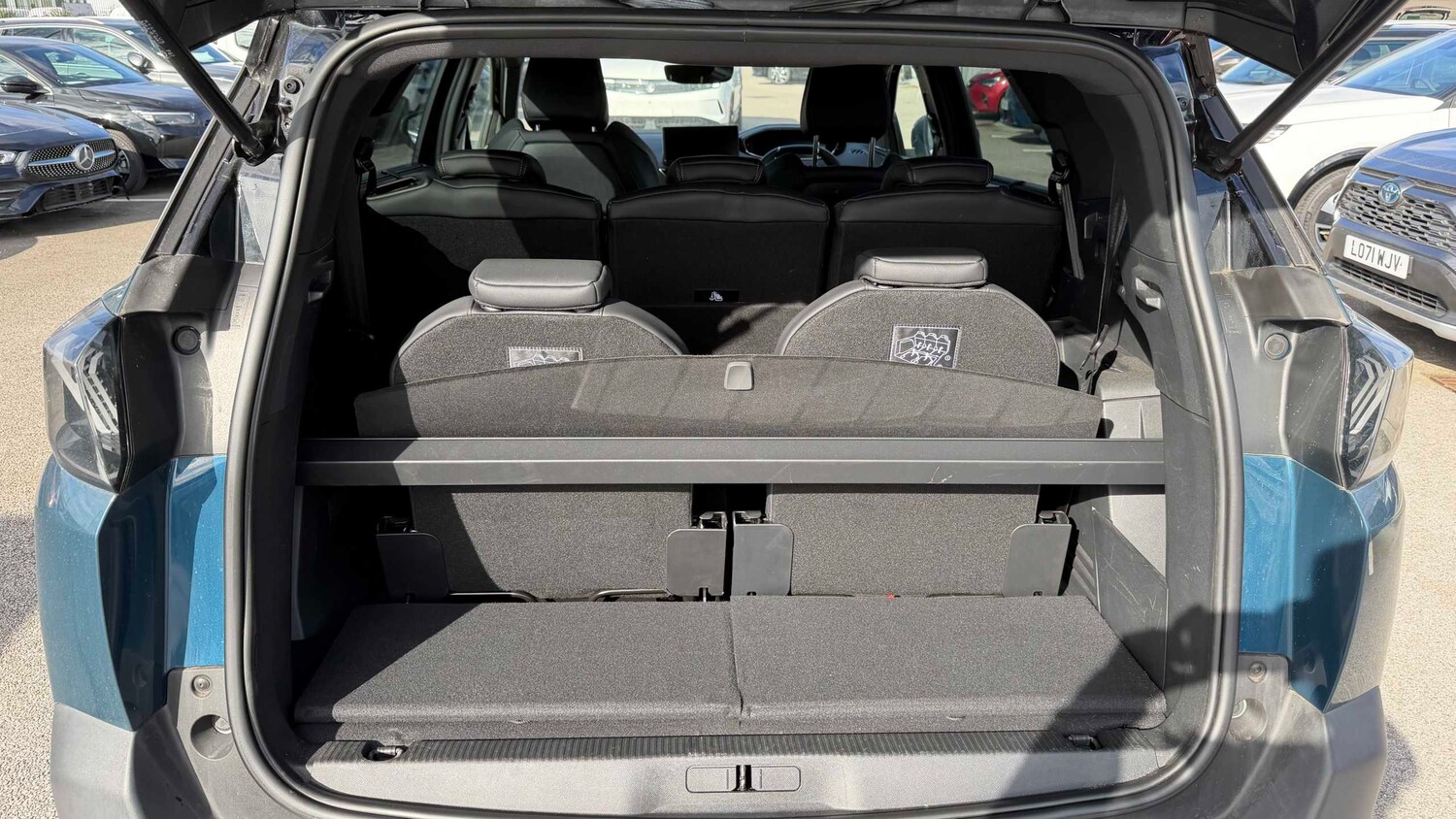 Used Peugeot 5008 2022 for sale - 77856657: Photo 6